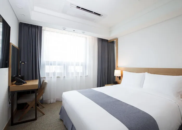 Baiton Dongdaemun 3*