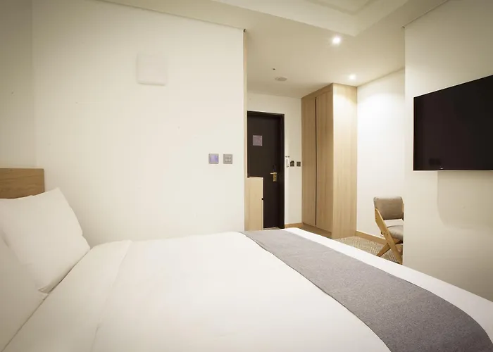 Baiton Dongdaemun Hotel 3*