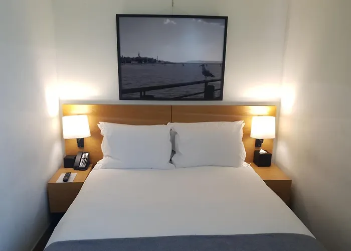 Hotel Baiton Dongdaemun 3*
